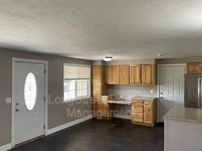 7281 SE Luther Rd in Portland, OR - Building Photo - Building Photo