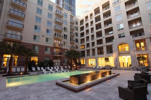 WaterWall Place Apartments