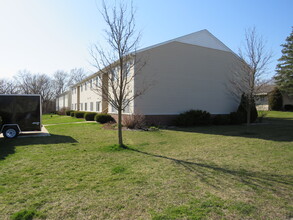 1000 Bratton Ave in Marseilles, IL - Building Photo - Building Photo