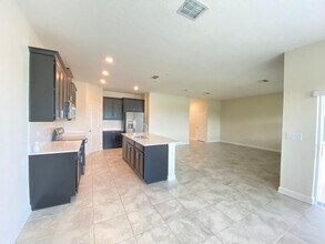 4442 Seven Canyons Dr in Kissimmee, FL - Building Photo - Building Photo