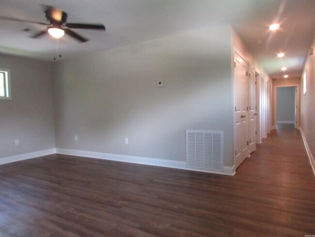 1515 Stamps St in Jacksonville, AR - Building Photo - Building Photo