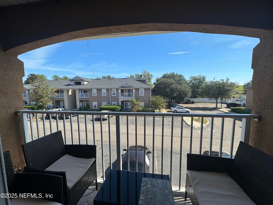 9556 Armelle Way in Jacksonville, FL - Building Photo