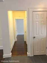 74 Montague Pl in Montclair, NJ - Foto de edificio - Building Photo