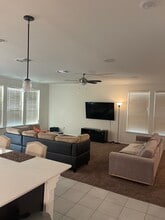 1131 Aronia Ln in Georgetown, TX - Foto de edificio - Building Photo