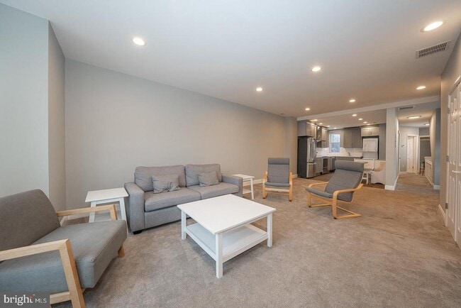 property at 524 S 3rd St