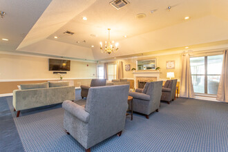 CaraVita Village 55+ Senior Apartments in Montgomery, AL - Foto de edificio - Interior Photo