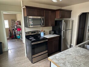 518 E Augusta Ave in Spokane, WA - Building Photo - Building Photo