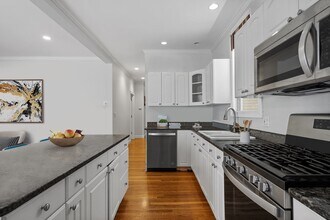 324 Dorchester St in Boston, MA - Building Photo - Building Photo