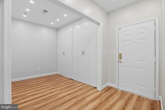 5910 Great Star Dr in Columbia, MD - Building Photo - Building Photo
