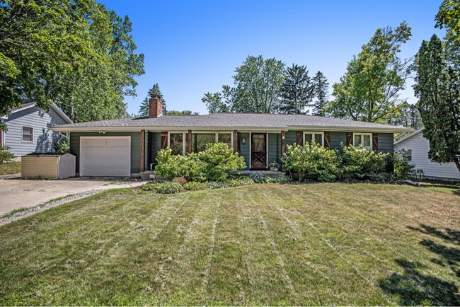 2687 Teri Terrace in East Lansing, MI - Building Photo - Building Photo