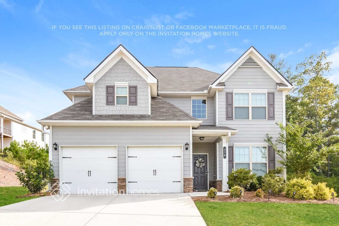 376 Wood Point Way in Dallas, GA - Building Photo