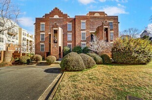 328 W 6th St in Charlotte, NC - Building Photo