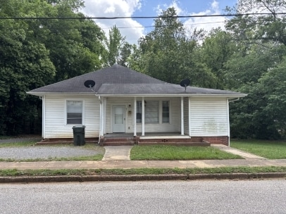 property at 23 W Roy St