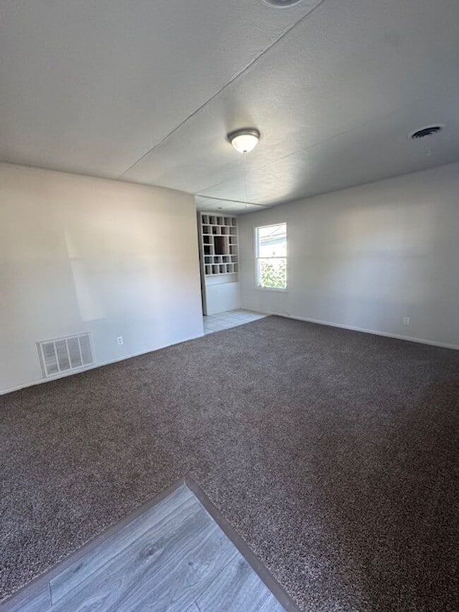 1510 Roosevelt Dr in Fort Wayne, IN - Building Photo - Building Photo