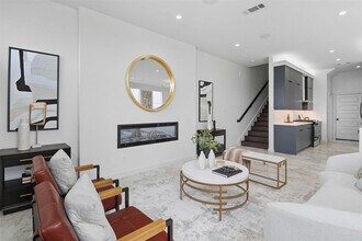 2909 El Fenice Ln in Houston, TX - Building Photo - Building Photo