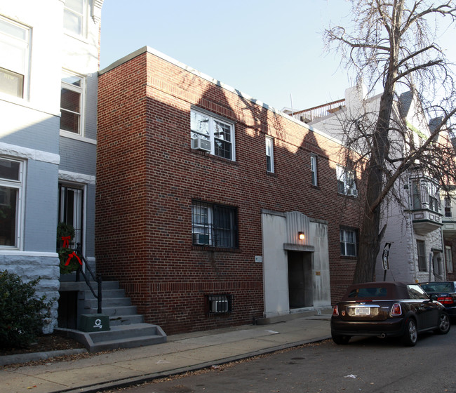 1815 Riggs LLC in Washington, DC - Building Photo - Building Photo