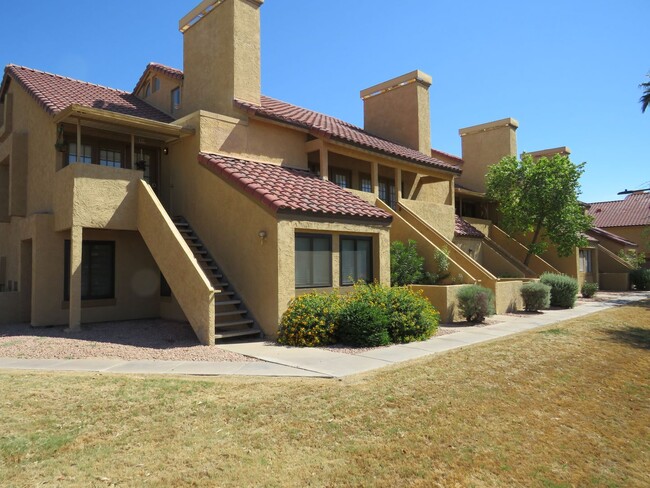 property at 4901 S Calle Los Cerros Dr