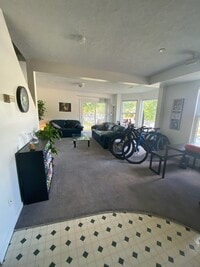 Sycamore Place - 6