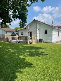 206 E 34th St photo'