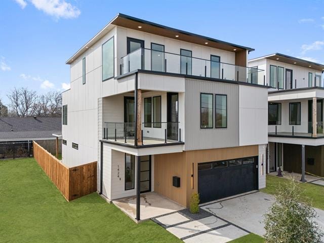 property at 1424 Canada Dr