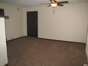 2509 E 50th St in Davenport, IA - Building Photo - Building Photo