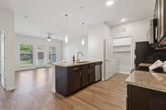 Allora Bella Terra in Richmond, TX - Building Photo - Building Photo