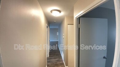 10789 Sharondale Rd in Sharonville, OH - Building Photo - Building Photo