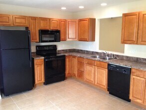 3822 Balmoral Dr in Champaign, IL - Building Photo - Building Photo