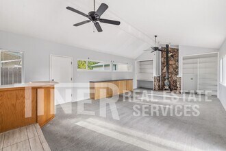 511 Lyndhurst Ave in Roseville, CA - Building Photo - Building Photo