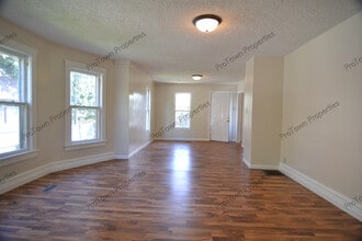 416 Bridge St, Unit 1 in Joliet, IL - Building Photo - Building Photo