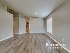 4220 Mast Ct in Land O Lakes, FL - Building Photo - Building Photo