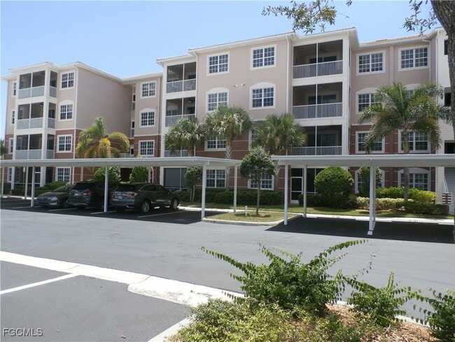 11701 Olivetti Ln in Ft. Myers, FL - Foto de edificio - Building Photo
