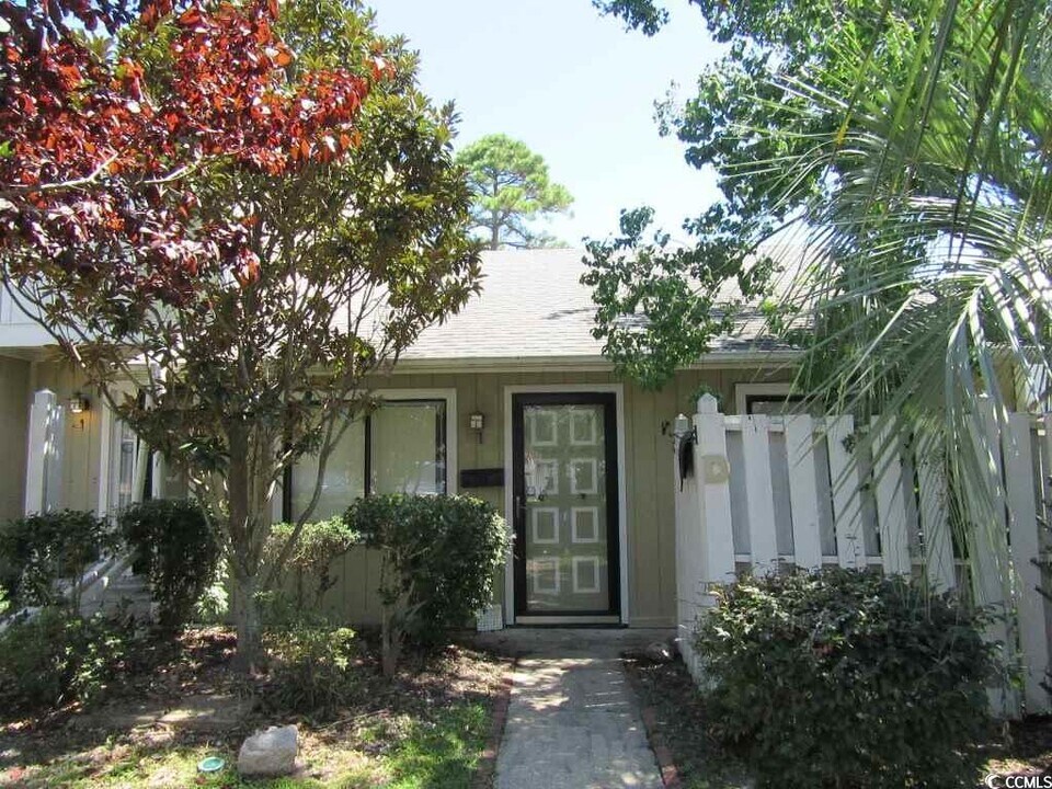 1450 Turkey Ridge Rd in Surfside Beach, SC - Building Photo