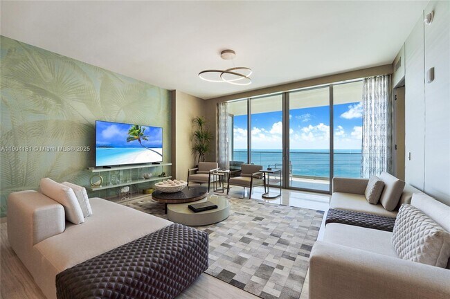 18975 Collins Ave in Sunny Isles Beach, FL - Building Photo - Building Photo