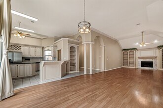 2043 Park Grand Rd in Houston, TX - Building Photo - Building Photo