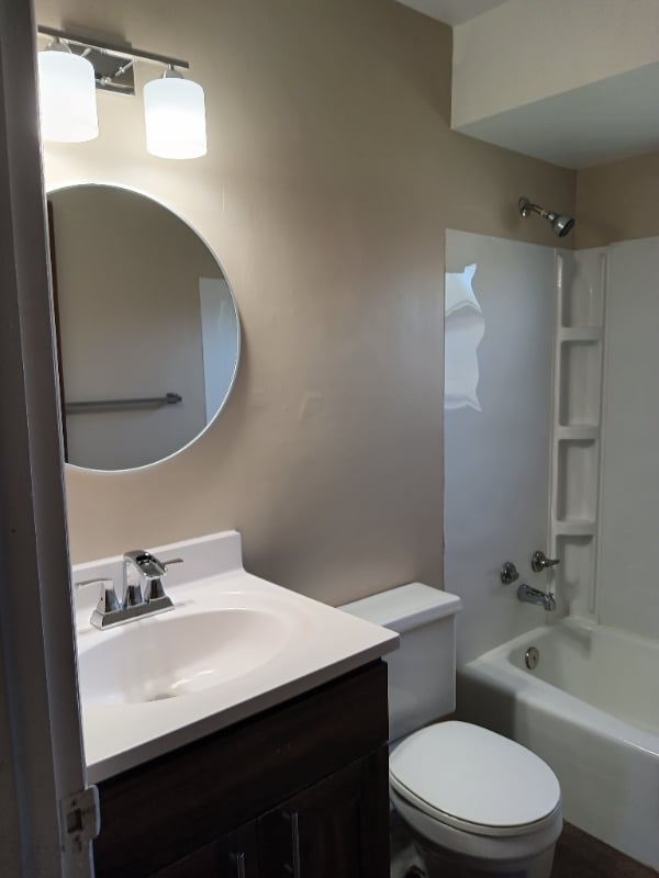425 Lincoln Ave in Fox River Grove, IL - Building Photo - Building Photo