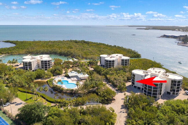 property at 7201 Gulf of Mexico Blvd