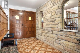 1545 Prince of Wales Dr in Ottawa, ON - Building Photo - Building Photo