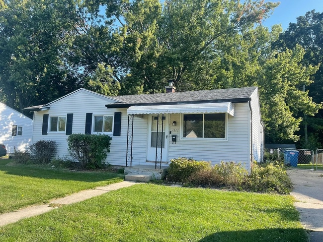 property at 1532 Harvest Ln