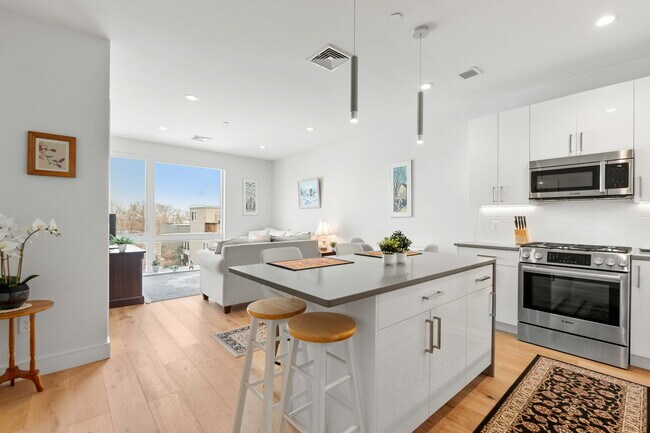 property at 420 W Broadway