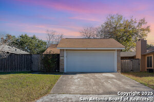 5550 Rangeland St in San Antonio, TX - Building Photo