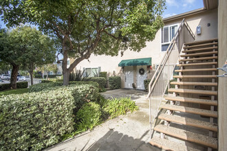 2884 La Salle Ave in Costa Mesa, CA - Building Photo - Building Photo