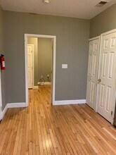 500 Florida Ave NW, Unit 4 in Washington, DC - Foto de edificio - Building Photo