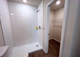 6438 Sweetbay Ln in Jacksonville, FL - Building Photo - Building Photo