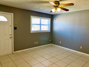 5533 34th St in Lubbock, TX - Foto de edificio - Building Photo