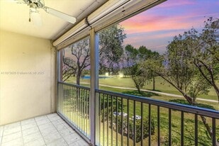 1201 SW 128th Terrace in Pembroke Pines, FL - Building Photo