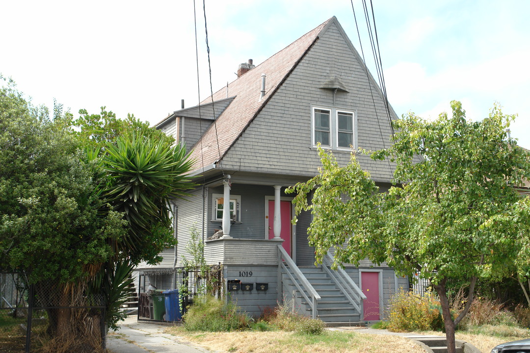 1019 63rd St in Oakland, CA - Building Photo