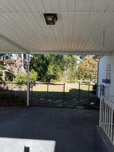 1412 Old Ebenezer Rd in Florence, SC - Foto de edificio - Building Photo