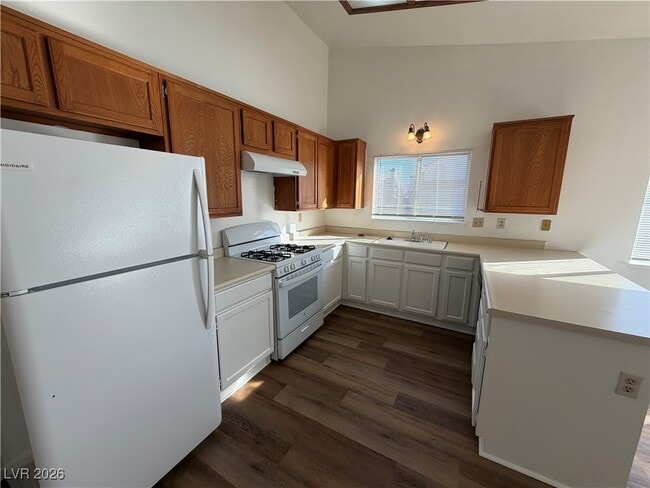 6301 Copperfield Ave