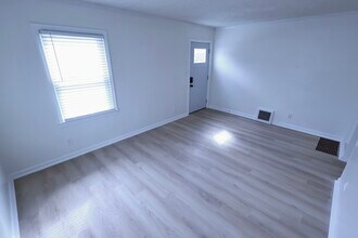 787 Austin Ave in Akron, OH - Building Photo - Building Photo